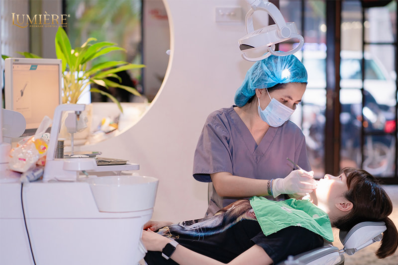 Hàm duy trì sau niềng răng: Khí cụ quan trọng không thể thiếu 2 Tại sao phải đeo hàm duy trì sau niềng răng?