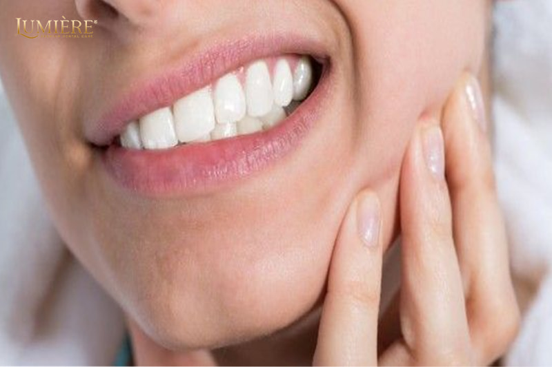 Lumière Denta - Giải đáp thức mắc về viêm tủy răng 2 Giải đáp một số thắc mắc thường gặp về viêm tủy răng
